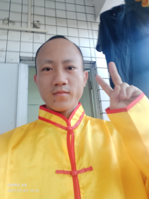 宋福军的第二张照片--五华交友中心